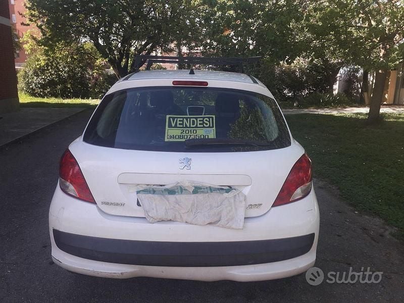 Usata Peugeot 207 2010 Bianco Berlina