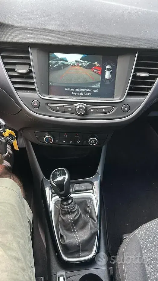 Usata Opel Crossland X Ultimate 102 CV (75 kW) 2020 Grigio SUV