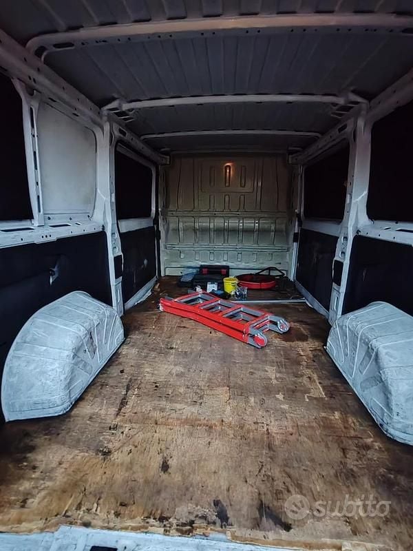 Usata Fiat Ducato 84 CV (61 kW) 2010 Bianco Furgone
