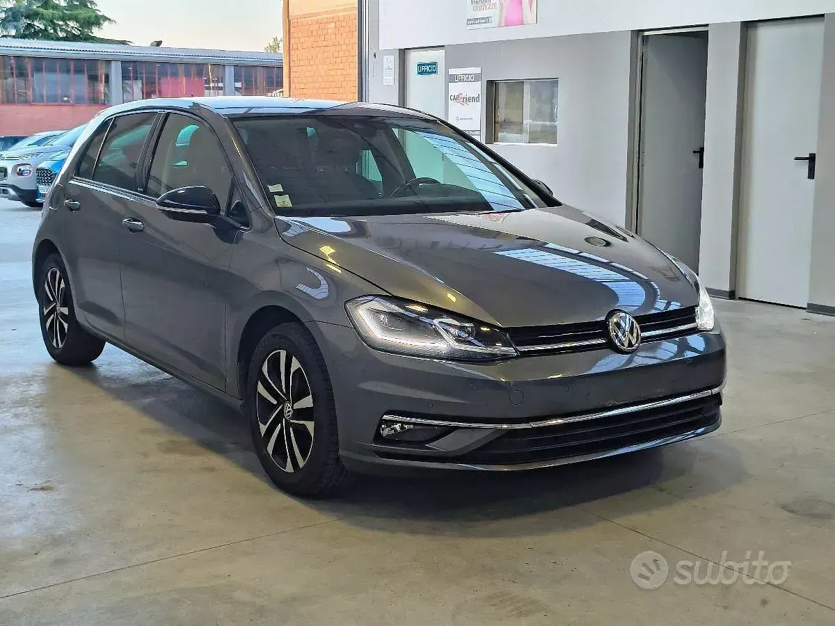 Usata VW Golf VII Executive 150 CV (110 kW) 2020 Grigio Utilitaria