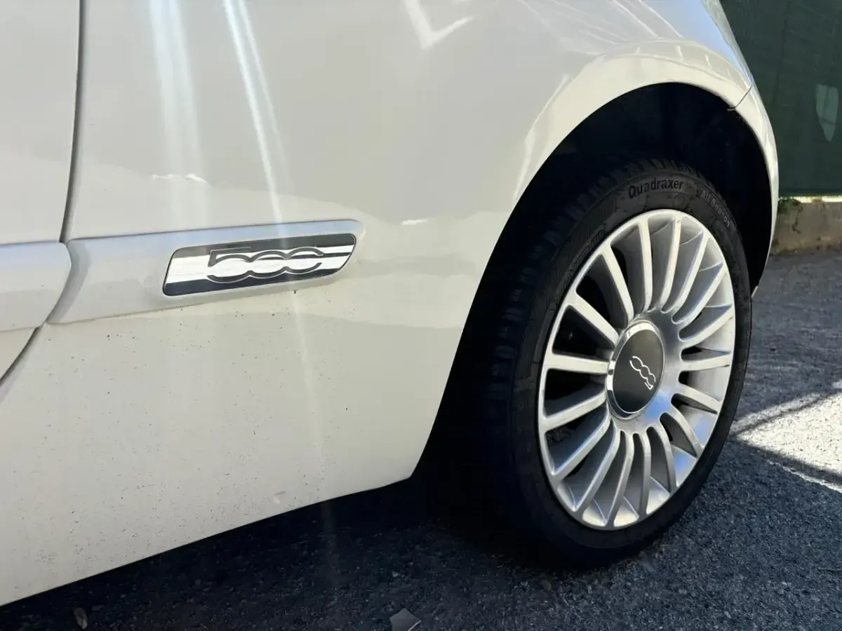Usata Fiat 500 Lounge 95 CV (69 kW) 2011 Bianco Coupé
