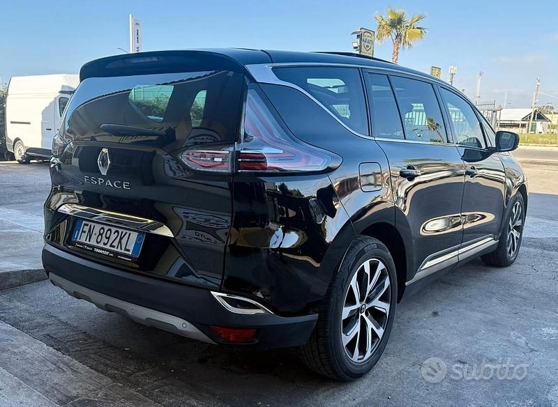 Usata Renault Espace Initiale Paris 160 CV (117 kW) 2018 Nero Monovolume