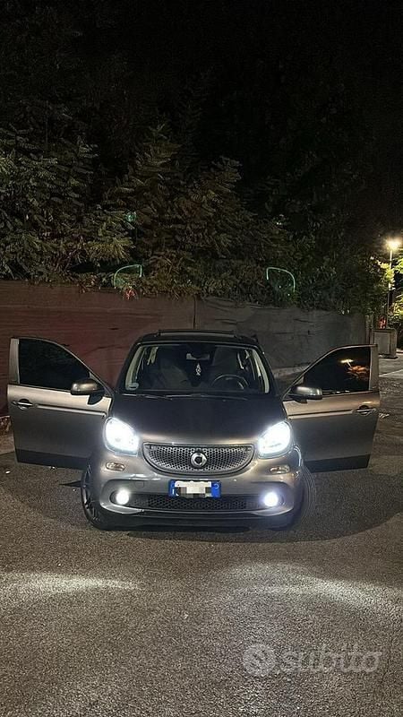 Usata Smart ForFour Brabus 71 CV (52 kW) 2019 Grigio Utilitaria