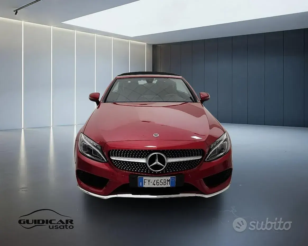 Usata Mercedes 220 Premium 170 CV (125 kW) 2018 Rosso Cabrio