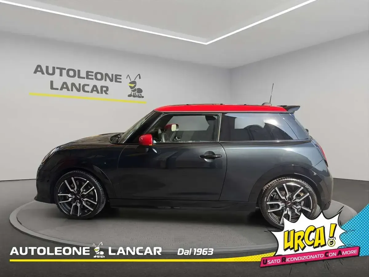 Usata Mini John Cooper Works 204 CV (150 kW) 2024 Nero Utilitaria