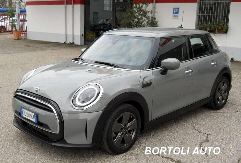 Usata Mini Cooper Classic 102 CV (75 kW) 2022 Grigio Utilitaria