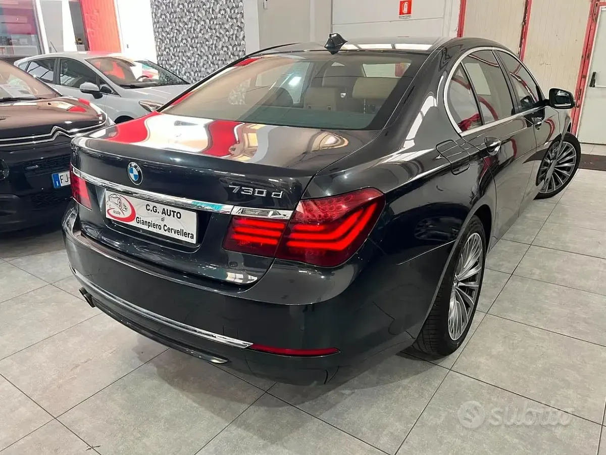 Usata BMW 730 258 CV (189 kW) 2014 Nero Berlina