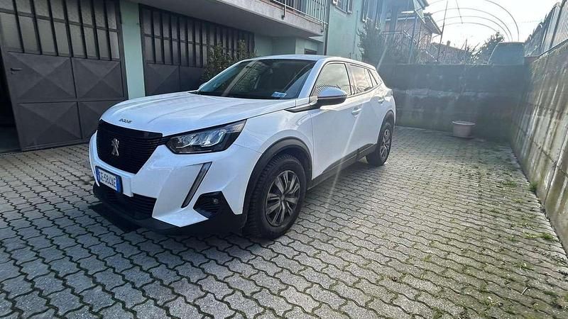 Usata Peugeot 2008 Allure 102 CV (75 kW) 2021 SUV