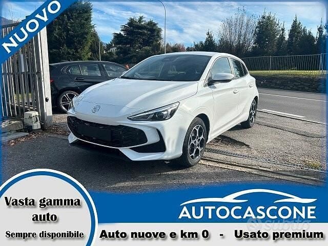 Usata MG MG3 Comfort 194 CV (142 kW) 2024 Bianco Utilitaria