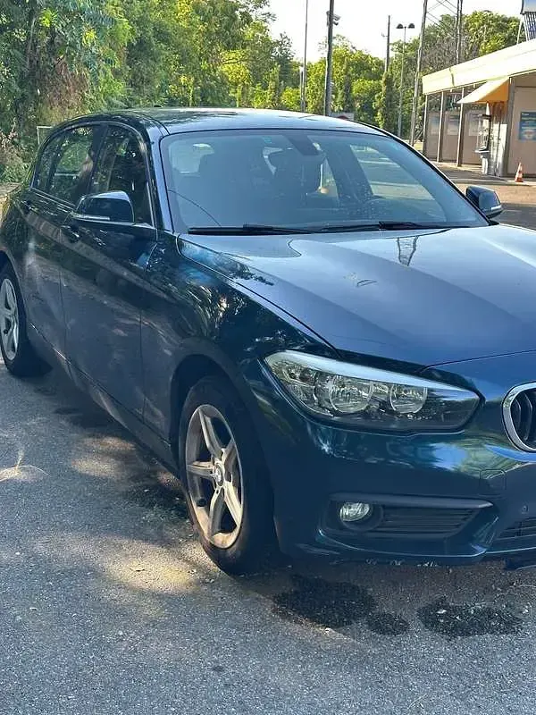 Usata BMW 116 116 CV (85 kW) 2016 Blu/azzurro Utilitaria