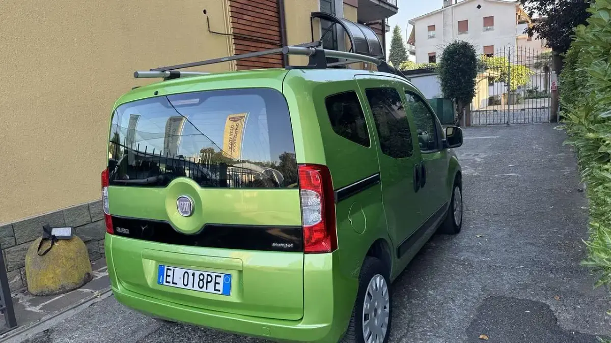 Usata Fiat Qubo Trekking 75 CV (55 kW) 2012 Verde Monovolume