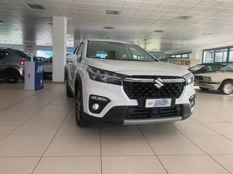 Usata Suzuki SX4 S-Cross 129 CV (94 kW) 2023 Bianco SUV