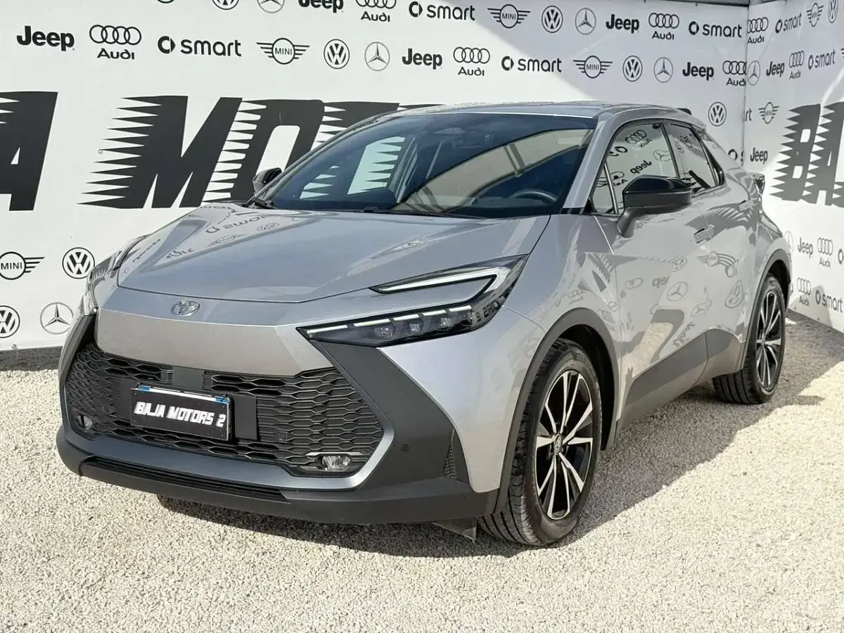 Usata Toyota C-HR Lounge 98 CV (72 kW) 2025 Grigio SUV