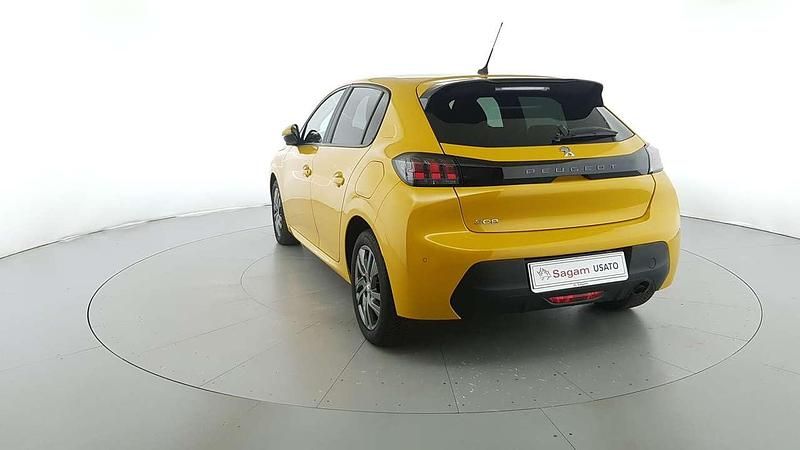 Usata Peugeot 208 Active 101 CV (74 kW) 2021 Oro metallizzato Utilitaria