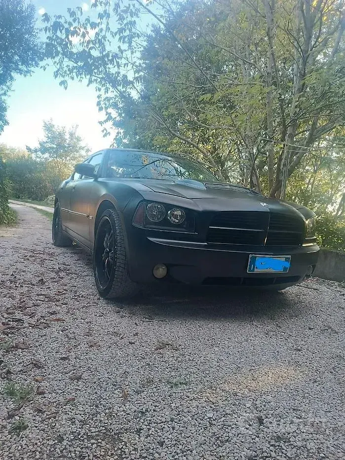 Usata Dodge Charger 2008 Nero Berlina