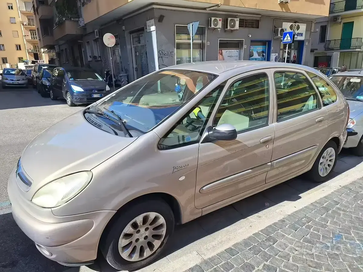 Usata Citroën Xsara 90 CV (66 kW) 2004 Grigio Monovolume