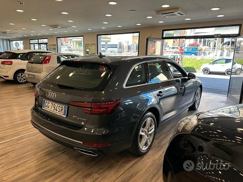 Usata Audi A4 170 CV (125 kW) 2019 Grigio Station wagon