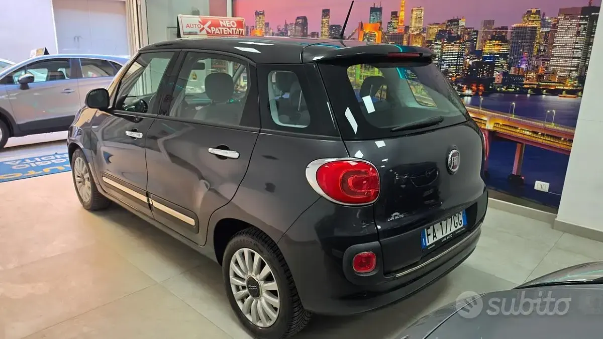 Usata Fiat 500L Lounge 84 CV (61 kW) 2015 Grigio Monovolume