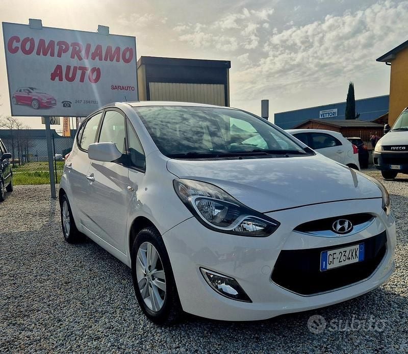 Usata Hyundai ix20 Comfort 90 CV (66 kW) 2013 Bianco Utilitaria