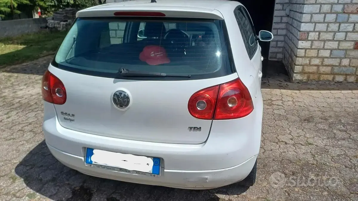 Usata VW Golf VI 105 CV (77 kW) 2008 Bianco Utilitaria