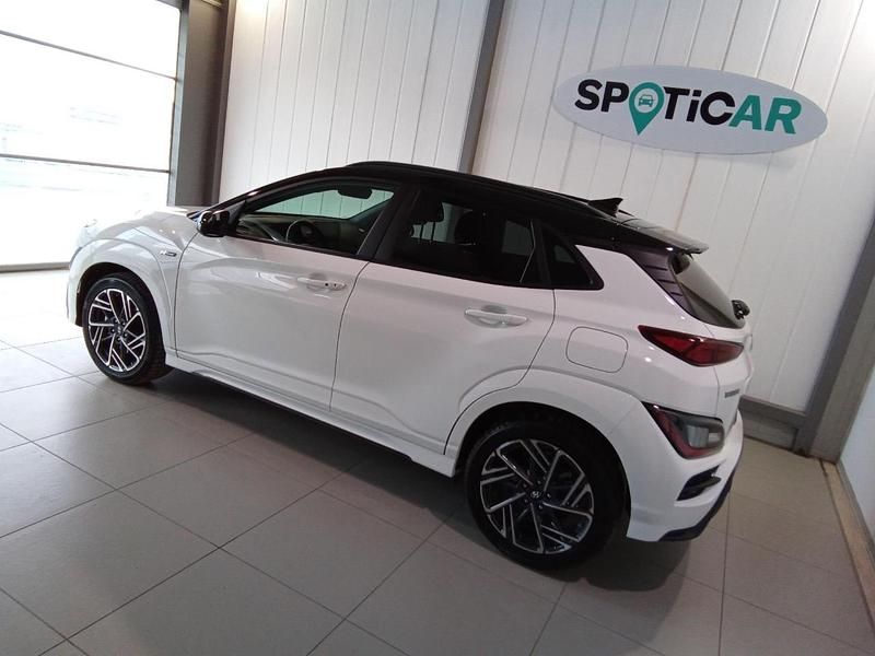 Usata Hyundai Kona N Line 120 CV (88 kW) 2022 Bianco SUV
