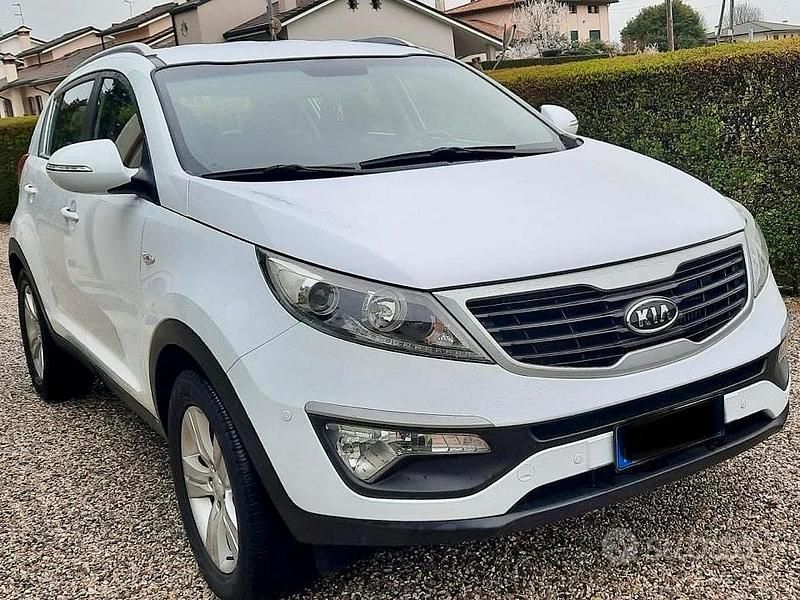 Usata Kia Sportage Active 116 CV (85 kW) 2011 Bianco SUV