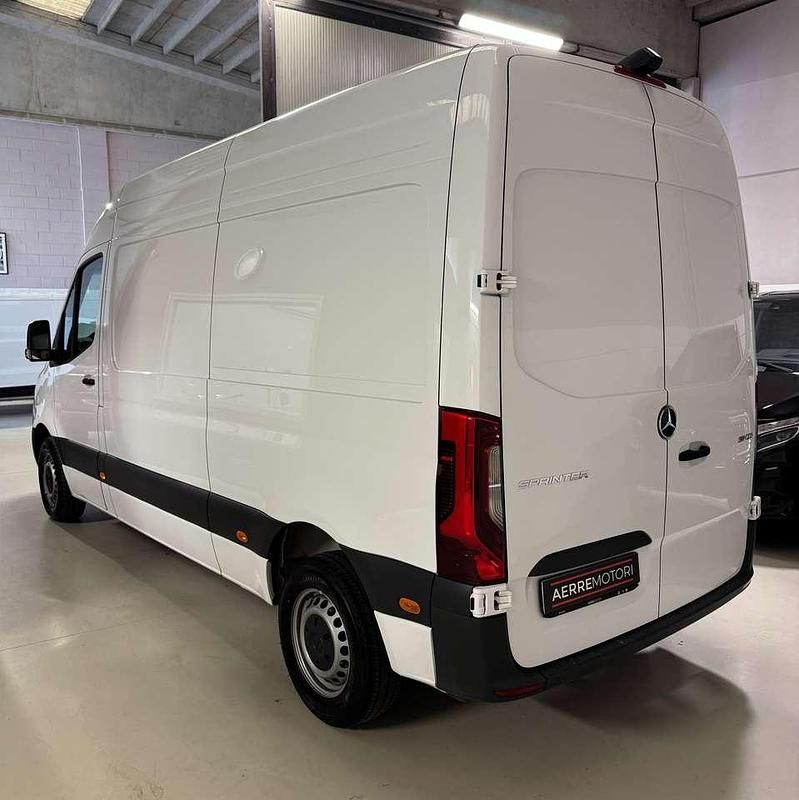 Usata Mercedes Sprinter 114 CV (83 kW) 2024 Bianco Furgone