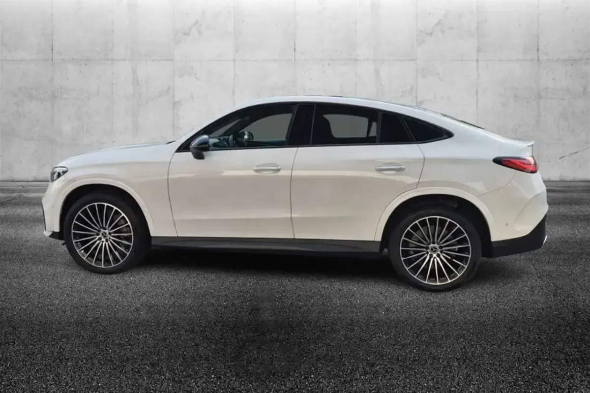 Usata Mercedes GLC450 AMG Line Premium 367 CV (269 kW) 2024 Bianco SUV