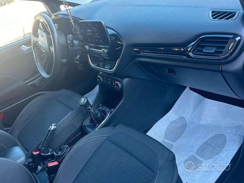 Usata Ford Fiesta ST-Line 86 CV (63 kW) 2018 Blu Utilitaria