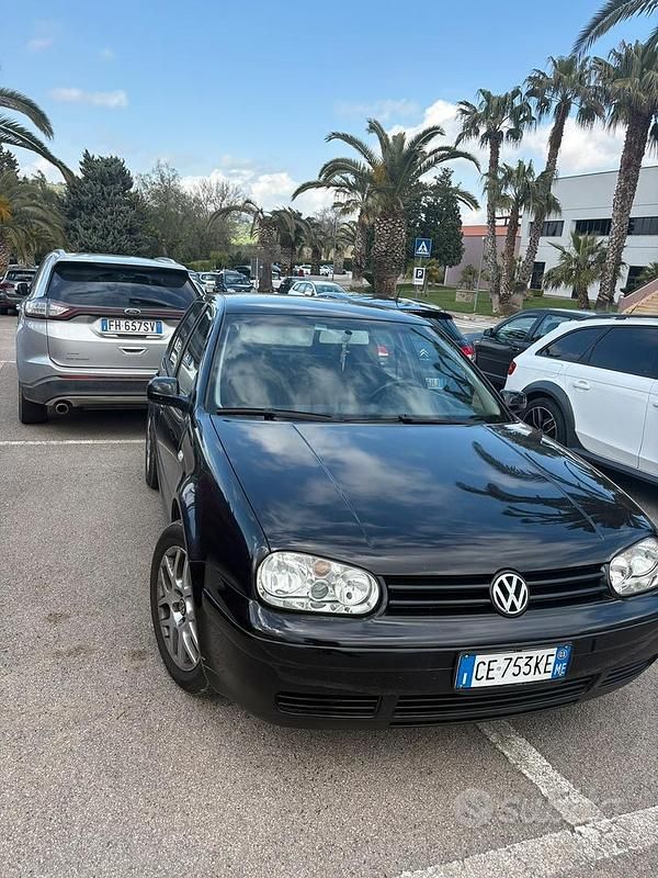 Usata VW Golf IV Pro 130 CV (95 kW) 2003 Nero Berlina