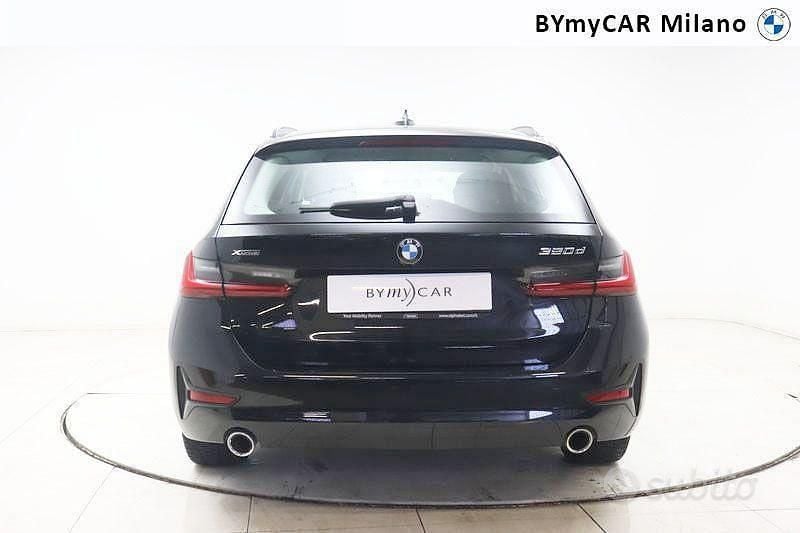 Usata BMW 320e Efficient Dynamics 190 CV (139 kW) 2022 Nero Station wagon