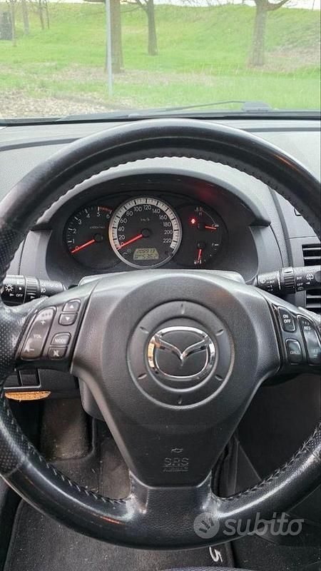 Usata Mazda 5 Active 110 CV (80 kW) 2006 Nero Monovolume