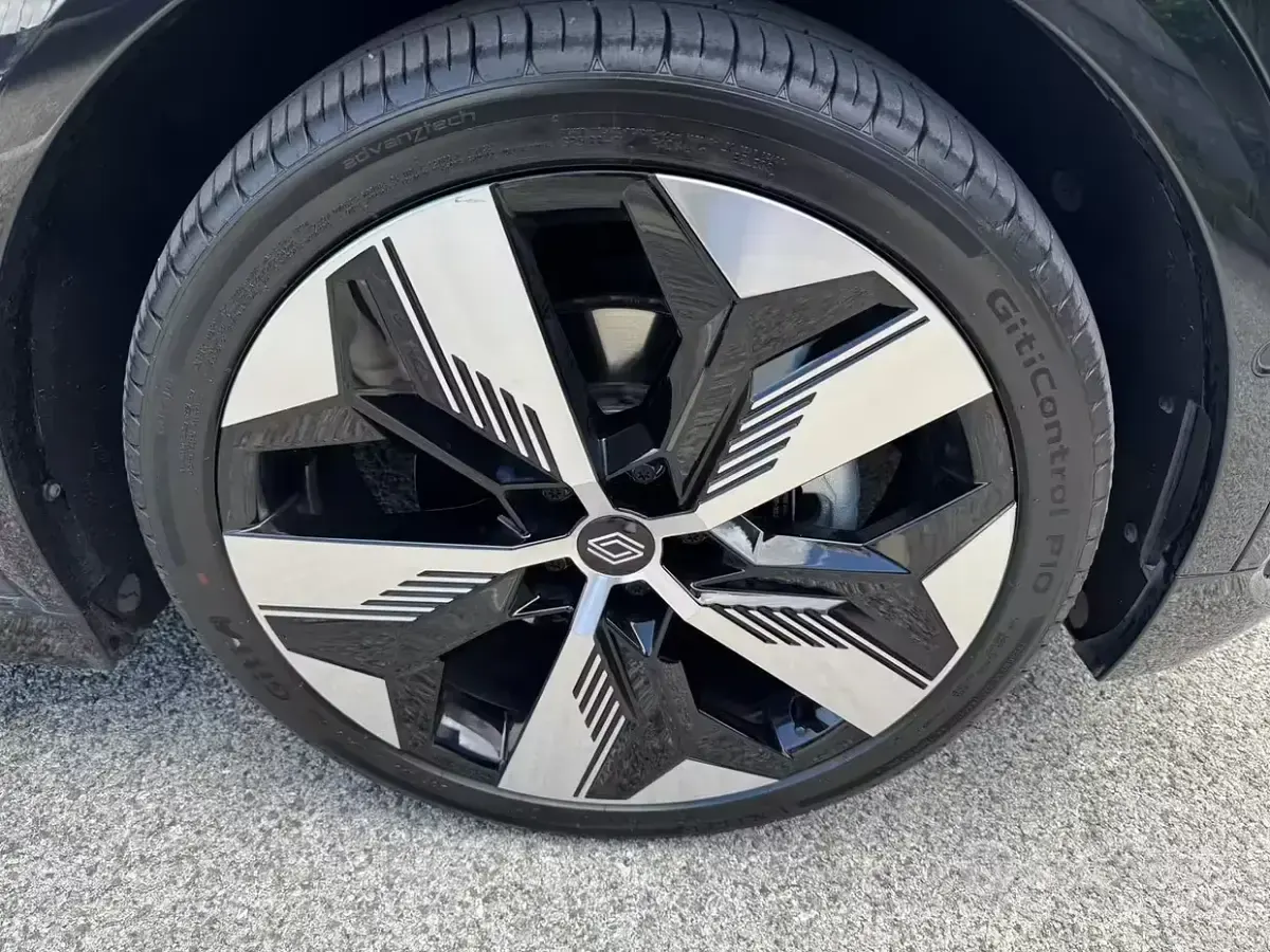 Usata Renault Megane E-Tech Techno 55 kW (75 CV) 2024 Nero Berlina