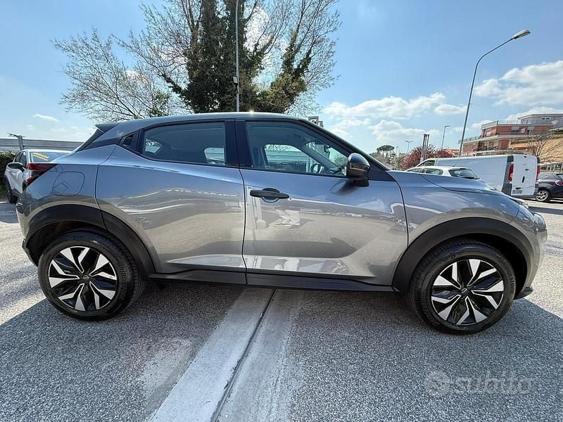 Usata Nissan Juke Acenta 114 CV (83 kW) 2024 Grigio SUV