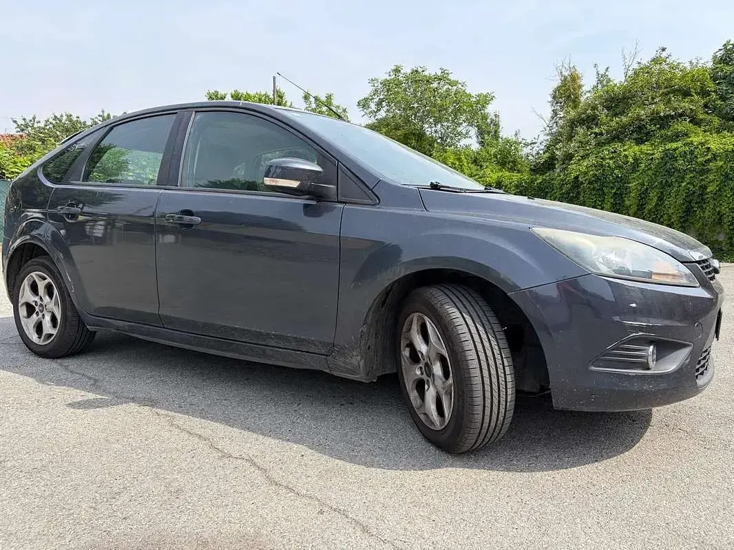 Usata Ford Focus Titanium 111 CV (81 kW) 2010 Berlina