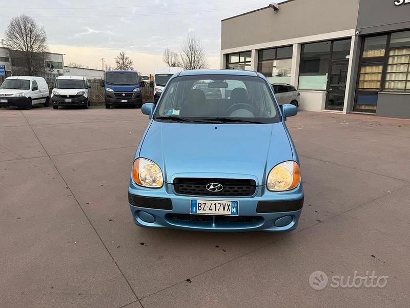 Usata Hyundai Atos GLS 60 CV (44 kW) 2002 Blu Utilitaria