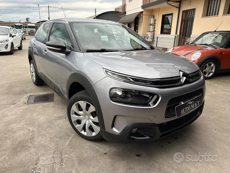 Grigio Usata 2020 Citroën C4 Cactus Shine Due volumi | 9750 € (Buon prezzo) - Immagine 1/4