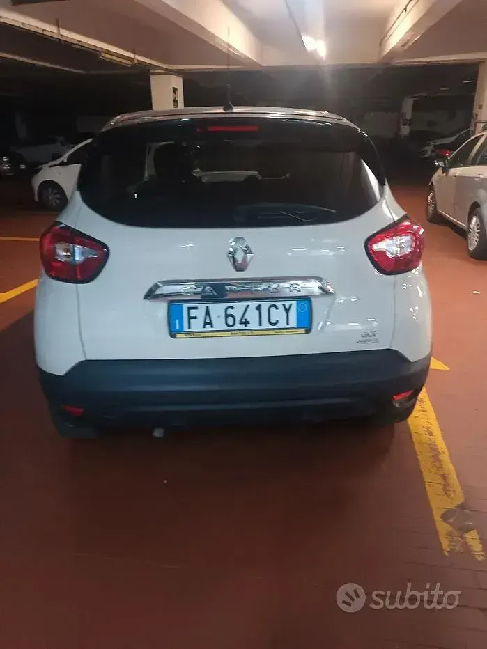 Usata Renault Captur 90 CV (66 kW) 2015 SUV