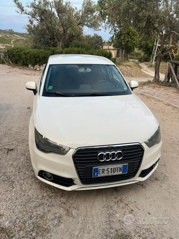 Usata Audi A1 Sportback 105 CV (77 kW) 2013 Bianco Utilitaria