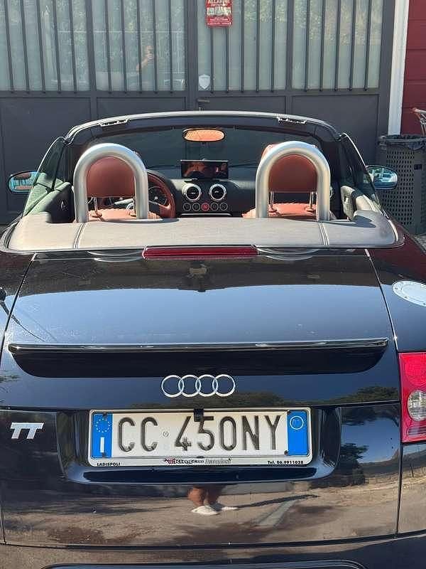 Nero Usata 2002 Audi TT Roadster Cabrio | 13.000 € (Molto cara) - Immagine 1/4