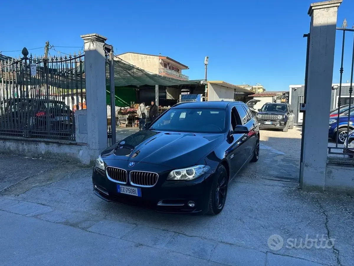 Usata BMW 520 190 CV (139 kW) 2015 Nero Station wagon