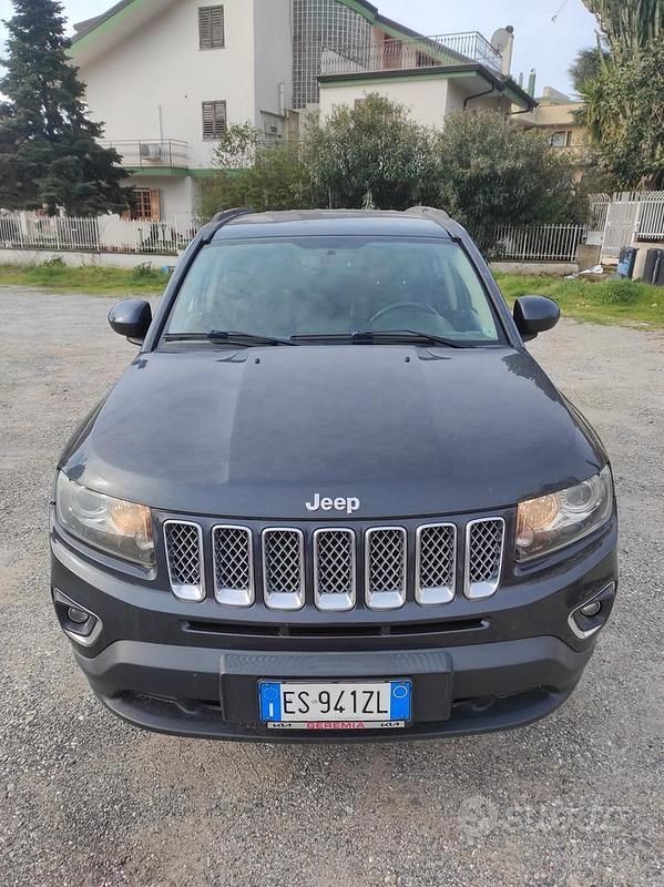 Usata Jeep Compass 136 CV (100 kW) 2014 Nero SUV