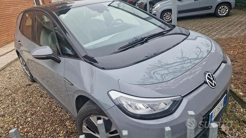 Usata VW ID.3 Pure 125 kW (170 CV) 2021 Grigio Utilitaria