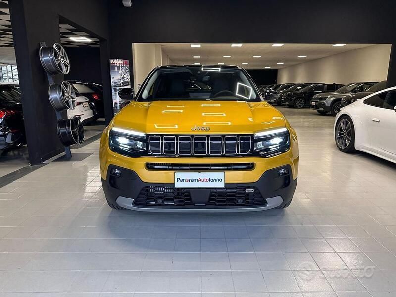 Usata Jeep Avenger Summit 101 CV (74 kW) 2024 Giallo SUV