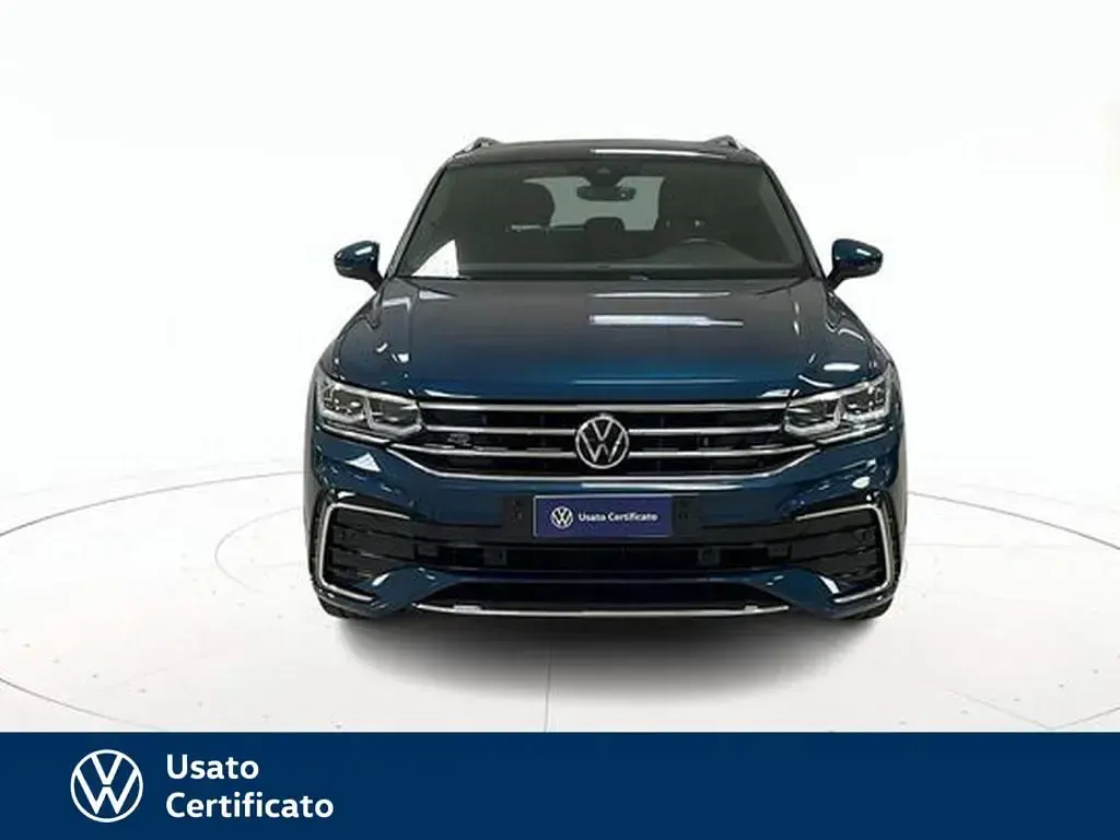 Usata VW Tiguan R-line 150 CV (110 kW) 2021 Blu / pastello SUV