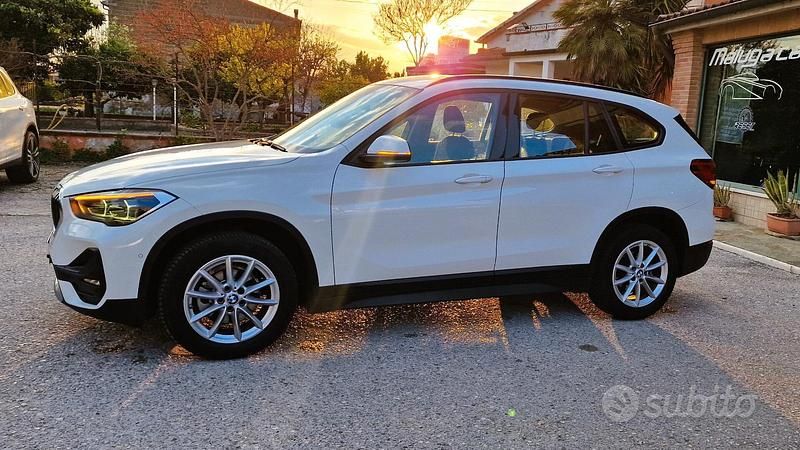 Usata BMW X1 Advantage 115 CV (84 kW) 2021 Bianco SUV