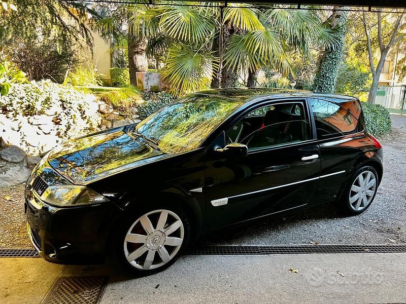 Usata Renault Mégane II R.S. 225 CV (165 kW) 2002 Nero Berlina