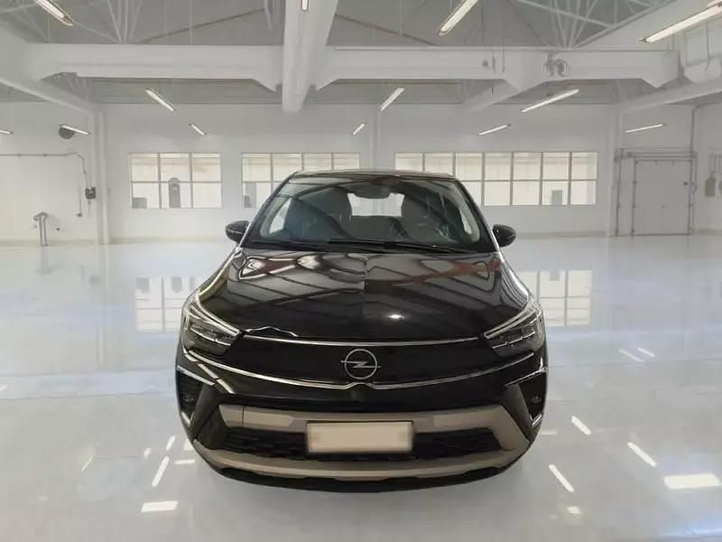 Usata Opel Crossland Elegance 110 CV (80 kW) 2023 SUV