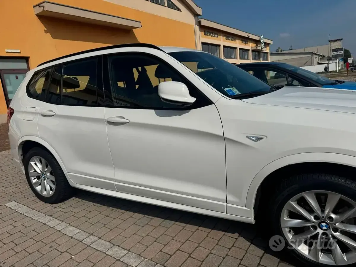 Usata BMW X3 Efficient Dynamics 177 CV (130 kW) 2011 Bianco SUV