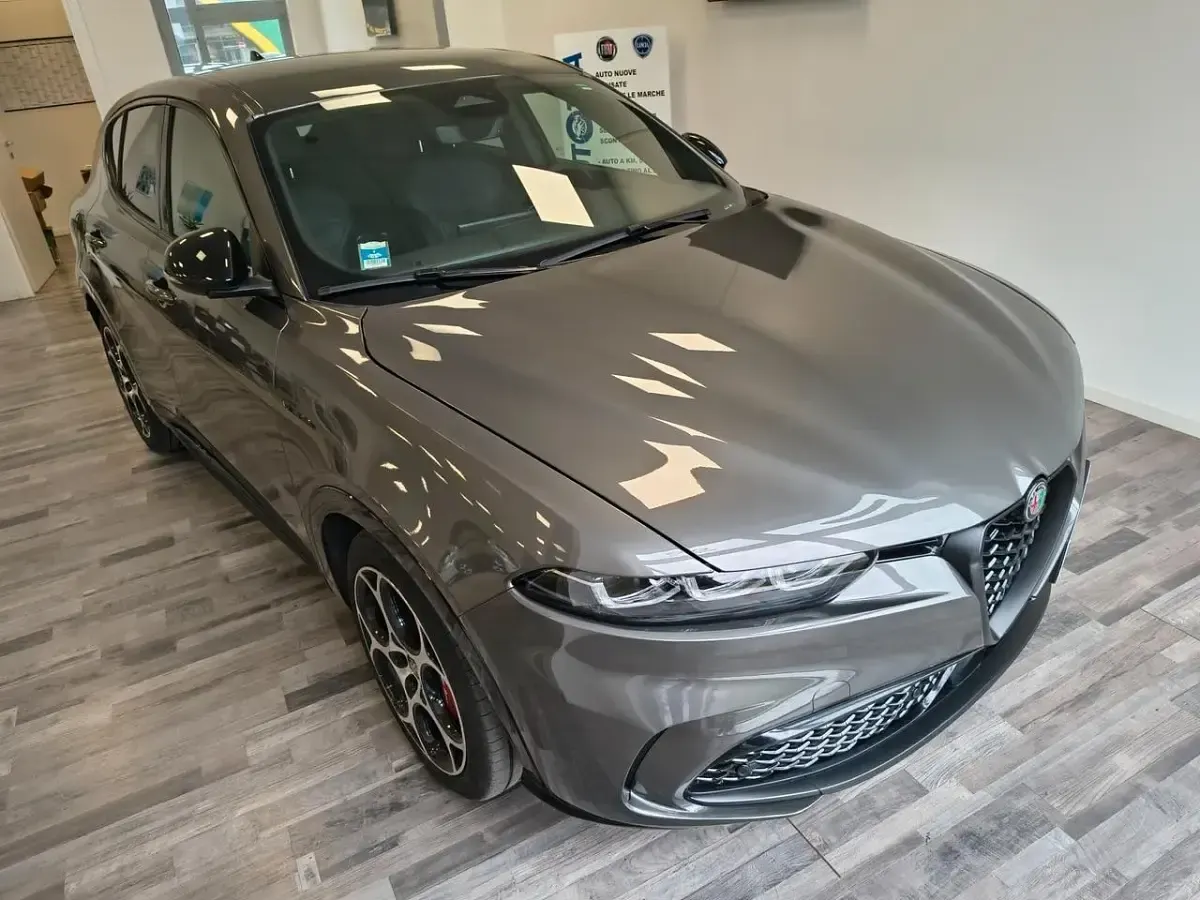 Usata Alfa Romeo Tonale Veloce 160 CV (117 kW) 2025 Grigio SUV